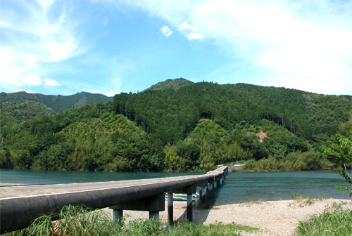 高瀬沈下橋